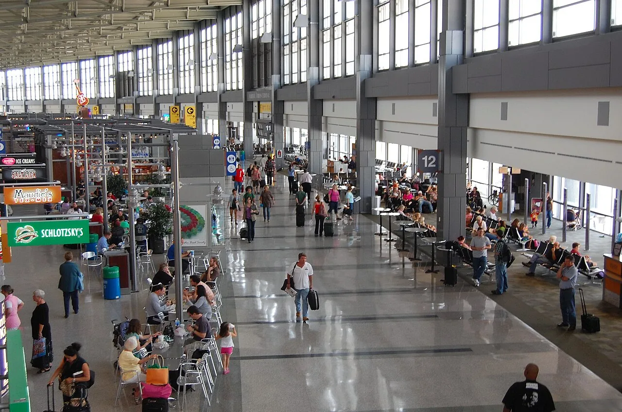 Passenger concourse at Austin Bergstrom International Airport as seen from the mezzanine level