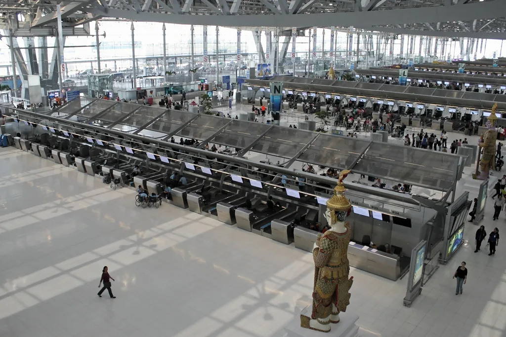 Bangkok   Suvarnabhumi International (BKK   VTBS) AN1907895
