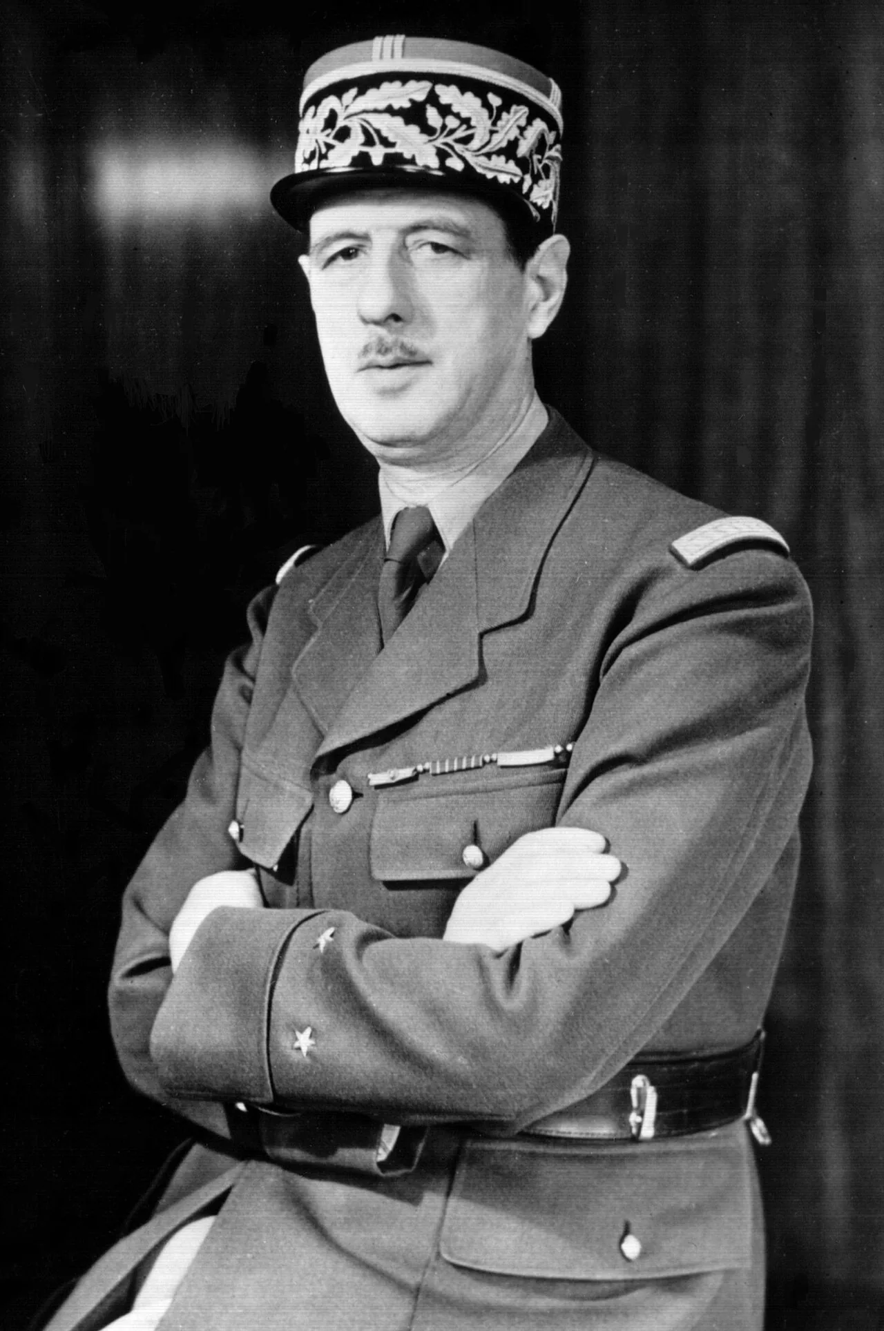 A WWII photo portrait of General Charles de Gaulle of the Free French Forces and first president of the Fifth Republic serving from 1959 to 1969. (Image cropped by Emiya1980 using https://www.befunky.com/create/ ).