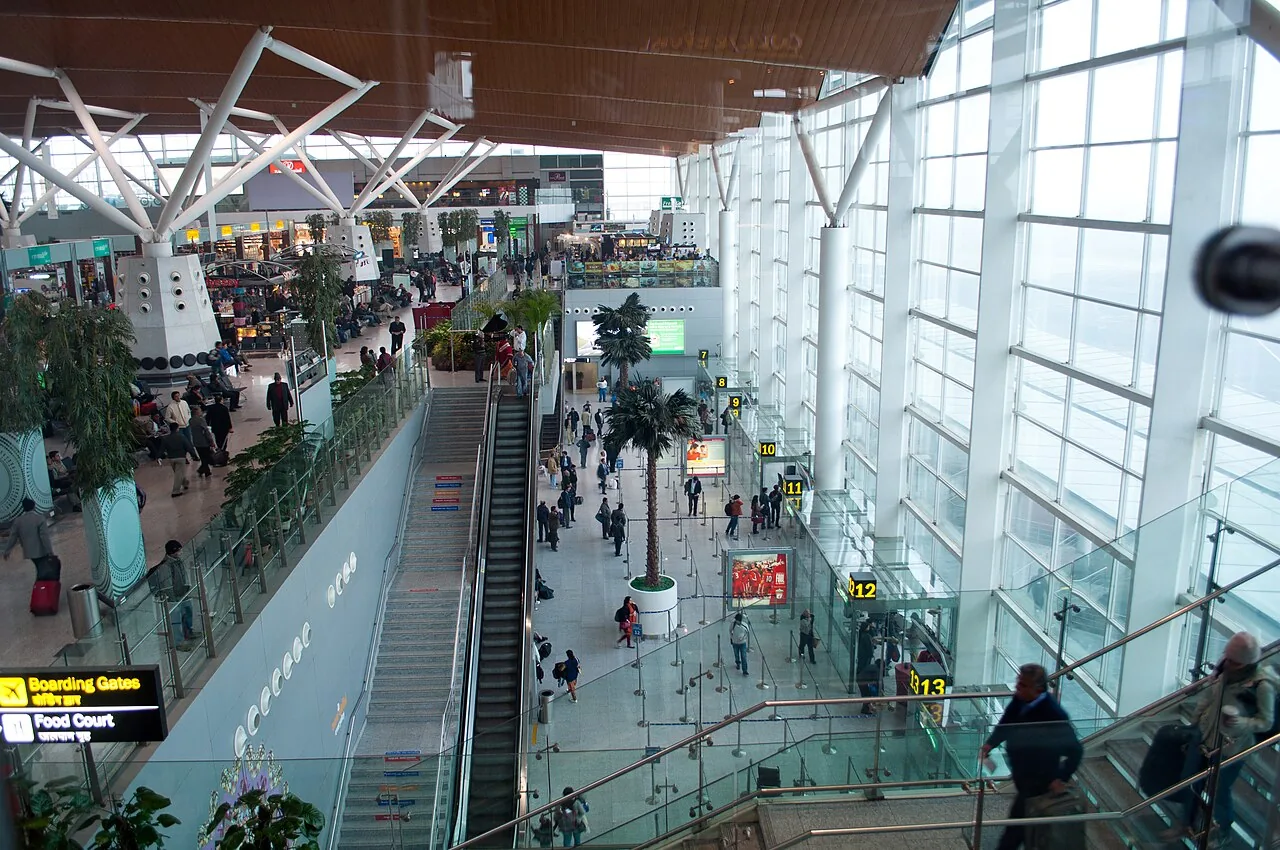 A view from the food court @ Delhi airport
