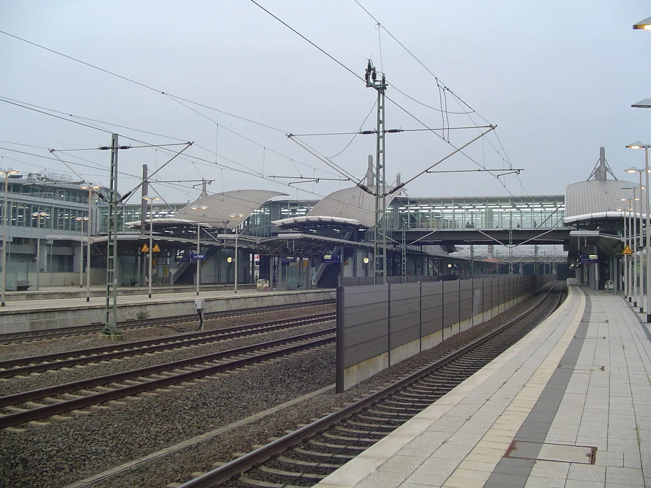 Train station at Düsseldorf-Flughafen / Airport Fernbahnhof, Germany