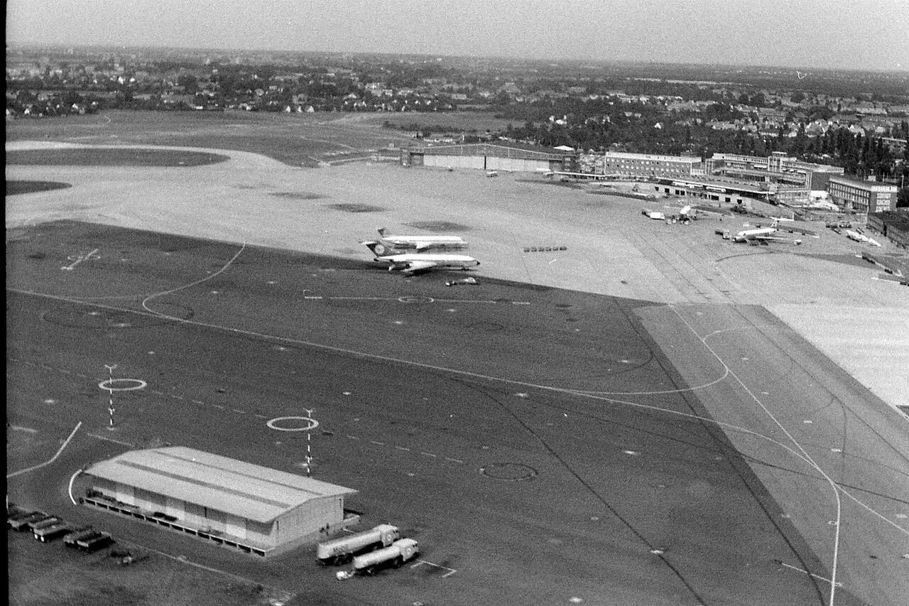 Flughafen Hamburg Ende der 60er Jahre