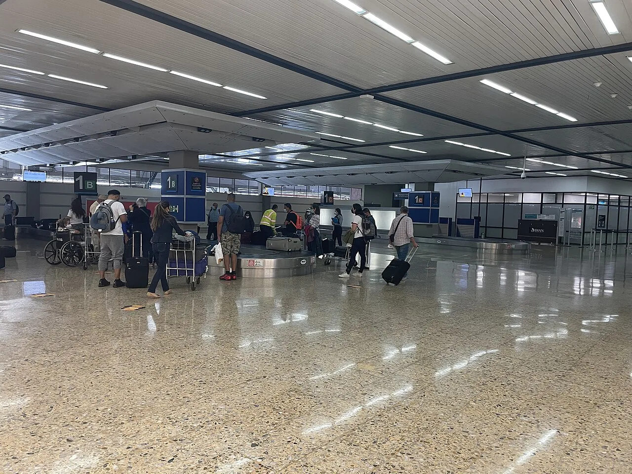 Image showing baggage claim at JMC airport in Medellin