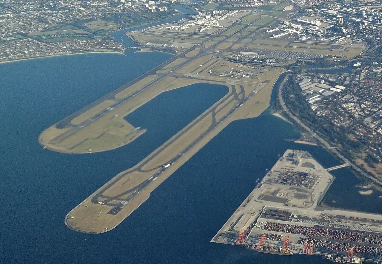 Sydney Airport (Kingsford Smith) - aerial view